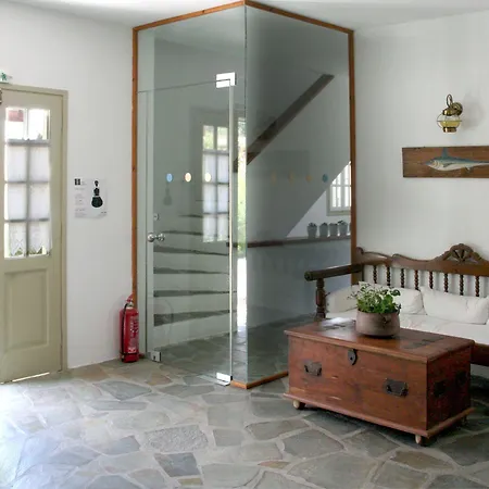 Vidalis 3* קיוניה